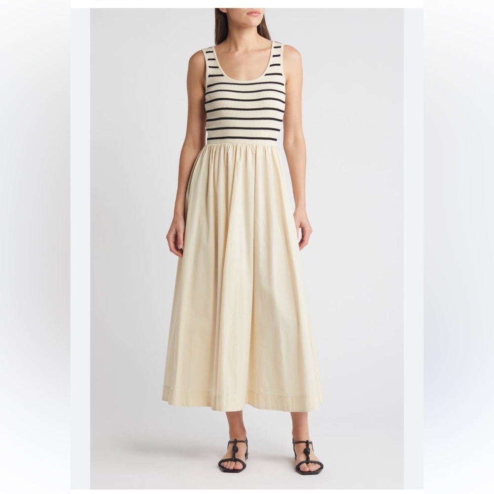 Moon River Black and Cream Striped Maxi Dress. Size S